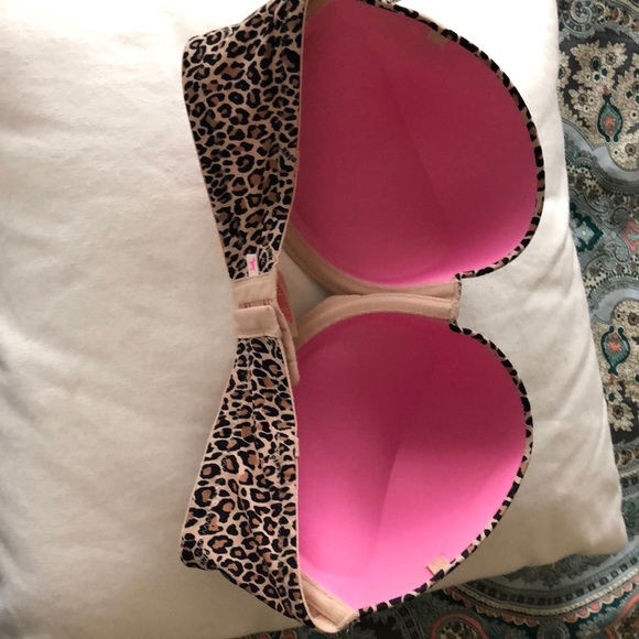 PINK Vic. Secret Strapless bra leopard print 34D - Picture 4 of 6